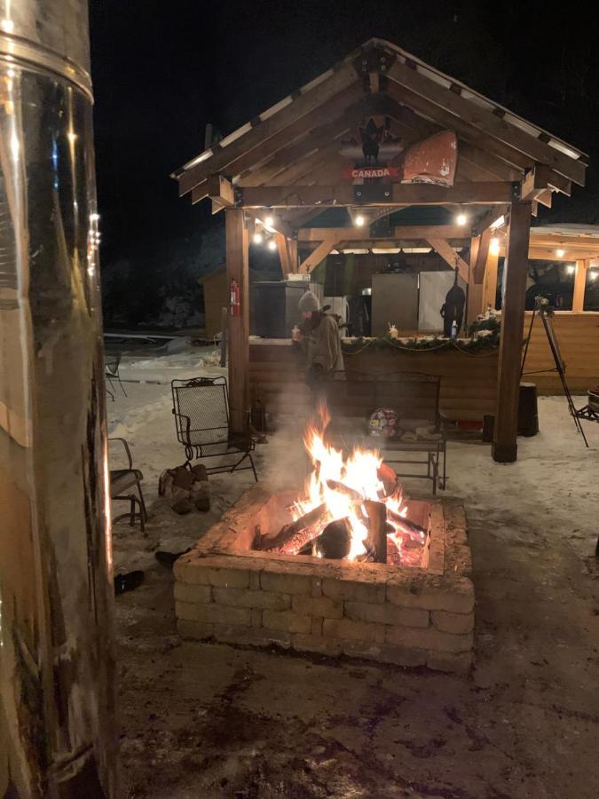 Muskie Bay Resort Nestor Falls Экстерьер фото