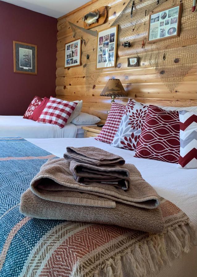 Muskie Bay Resort Nestor Falls Экстерьер фото