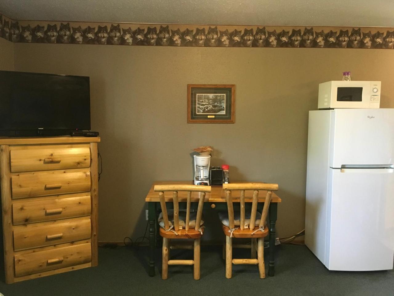 Muskie Bay Resort Nestor Falls Экстерьер фото